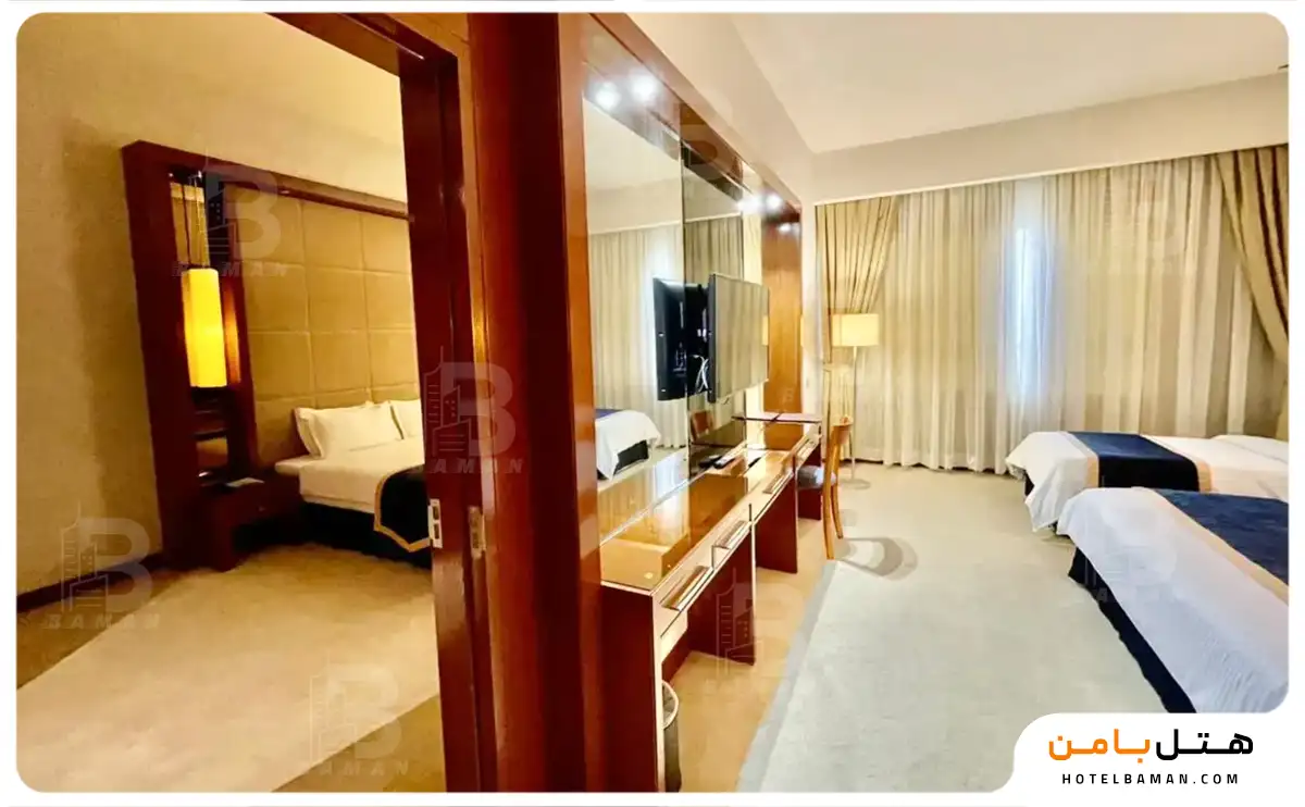 اتاق کانکت چهار نفره (اقامت با صبحانه)